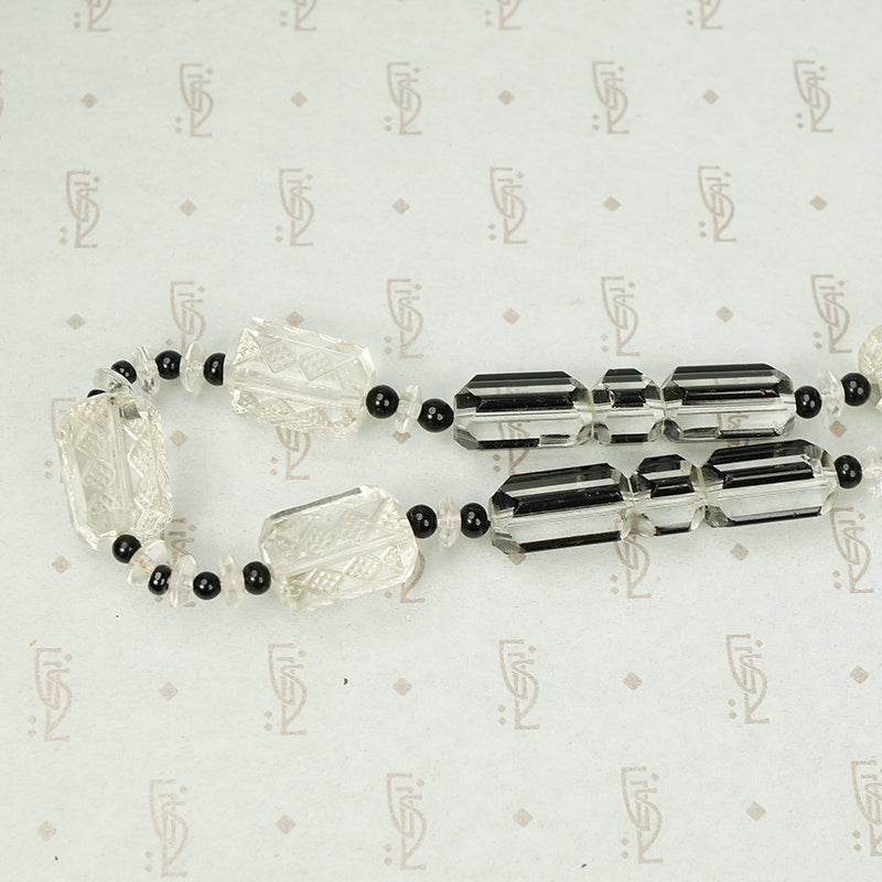 Art Deco Black and White Necklace