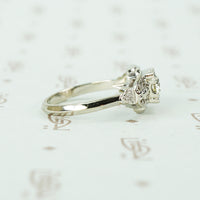 1930's Deco Beauty Engagement Ring