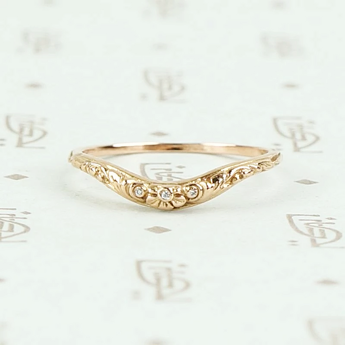 FLORAL CURVE with Diamonds a Recycled Revival Band