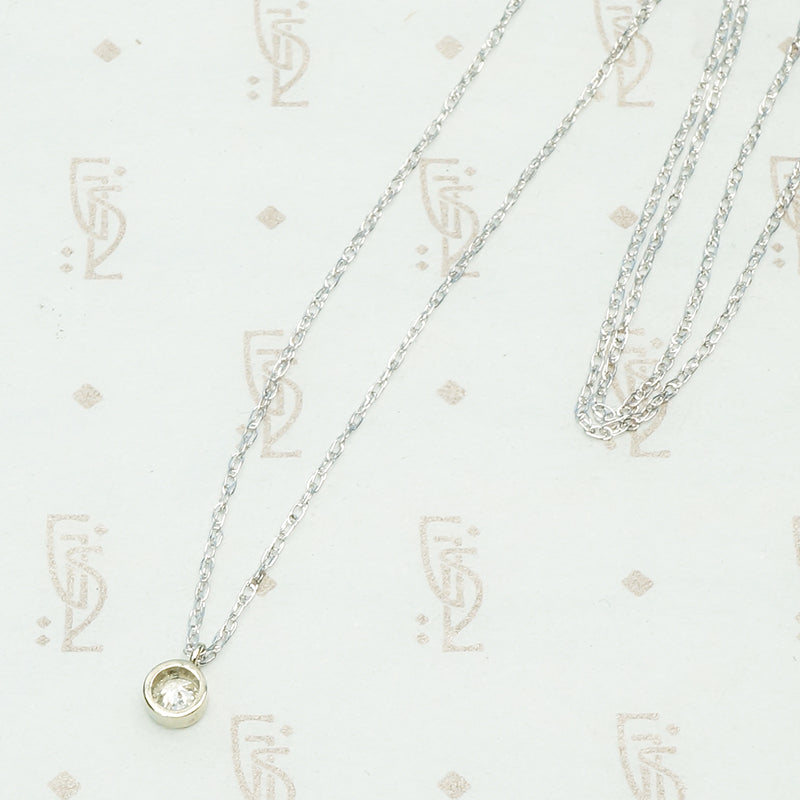 Simply Pretty OEC Diamond Solitaire Pendant