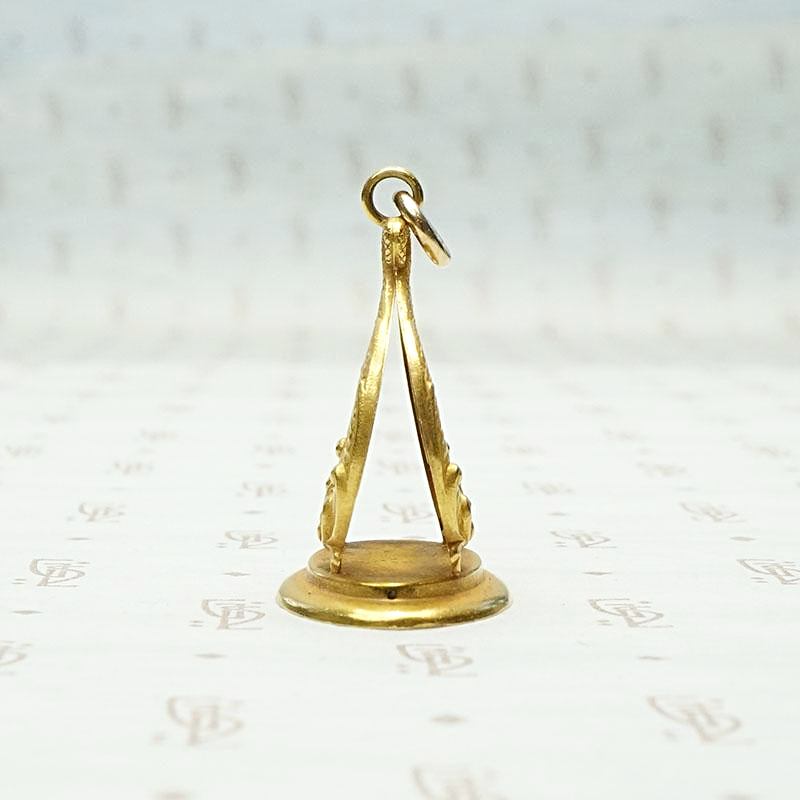 Enchanting 18k Gold Dolphin Fob