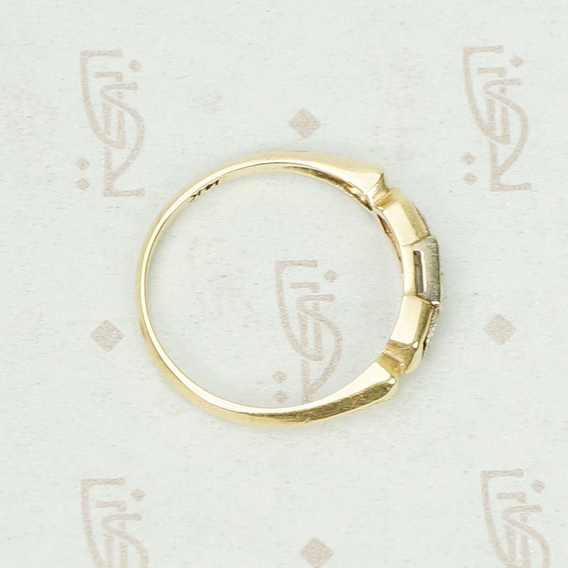 Detailed Vintage Diamond Band