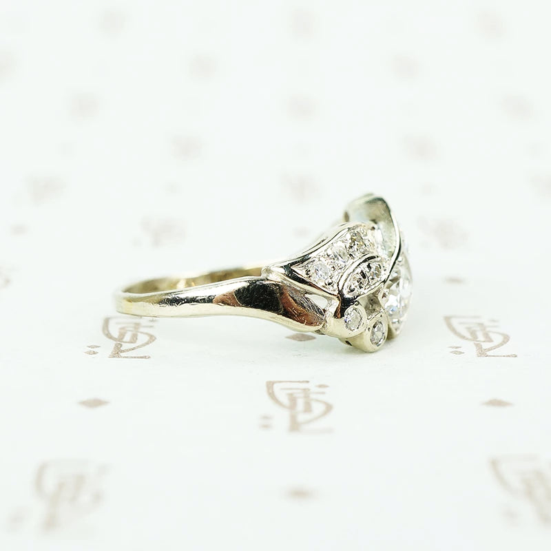 Vintage white gold diamond assymetrical ring circa 1940-50