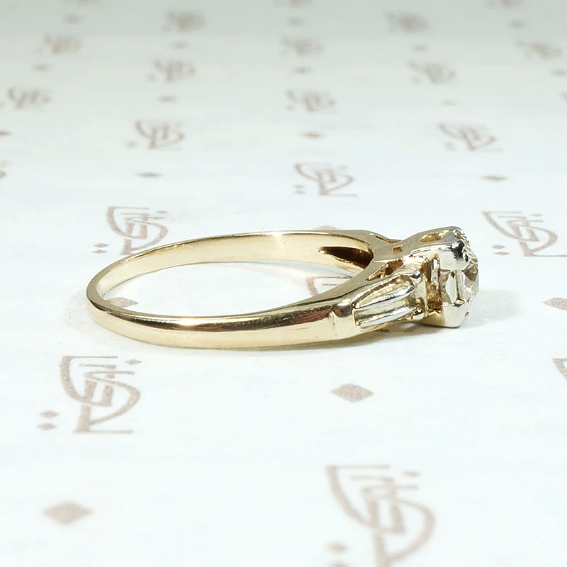 Stylish Retro Diamond Engagement Ring