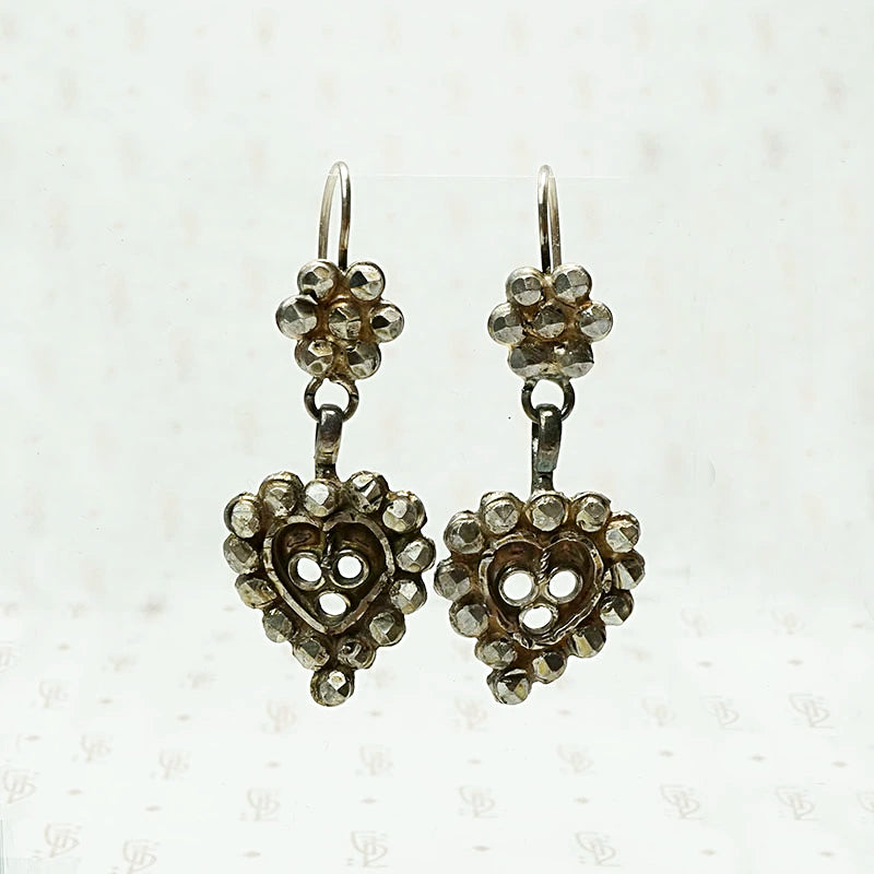 Hearts & Flowers Dark Sparkle Earrings