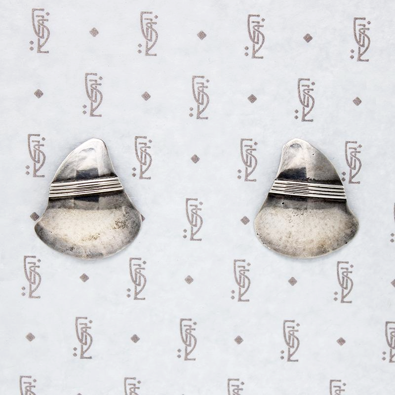 Vintage Sleek & Sophisticated Silver Earrings
