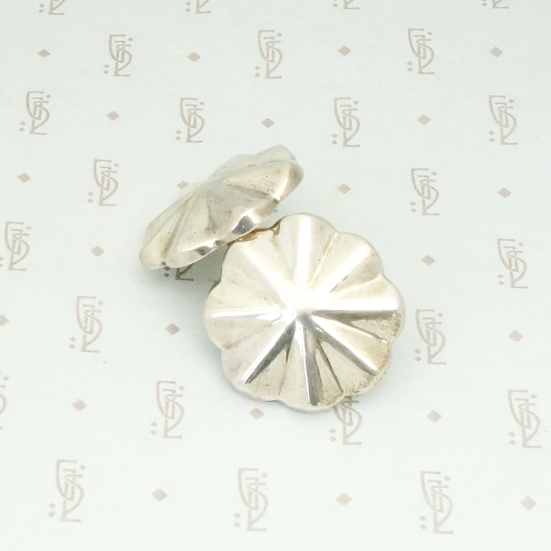 Fluted Flower Large Silver Earrings