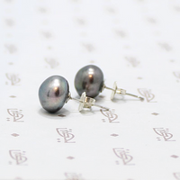 Dark & Dreamy Iridescent Grey Pearl Studs