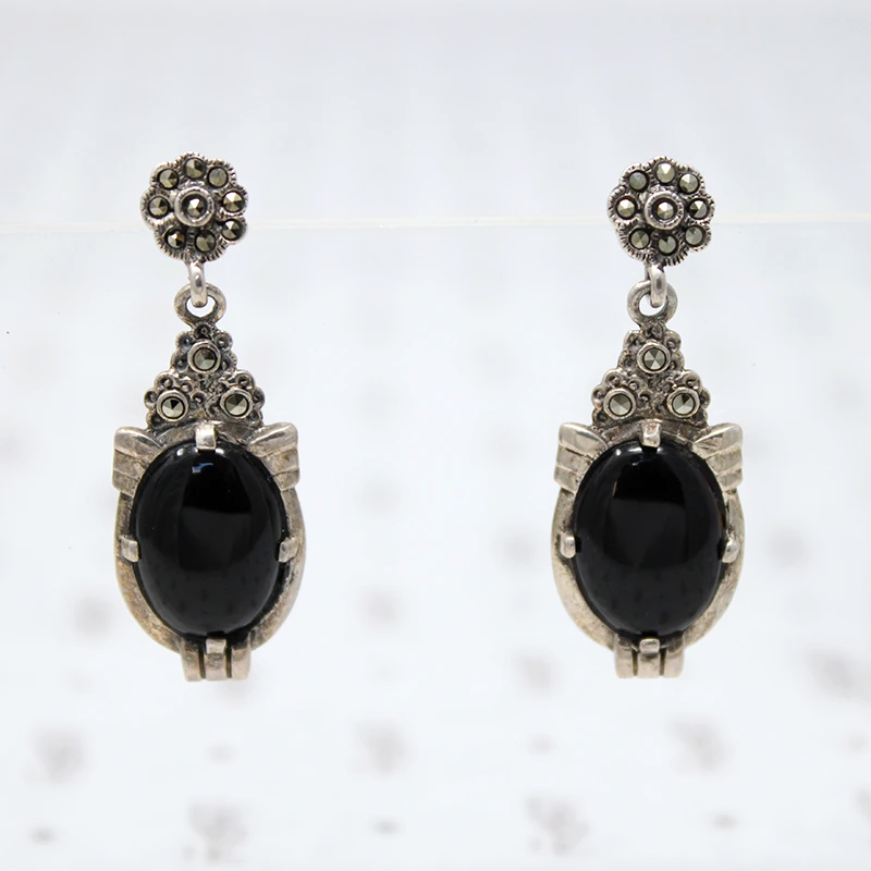 Glossy Onyx Art Deco Revival Earrings