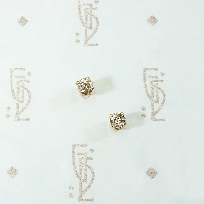 Tiny Stud Earrings with Vintage Champagne Diamonds