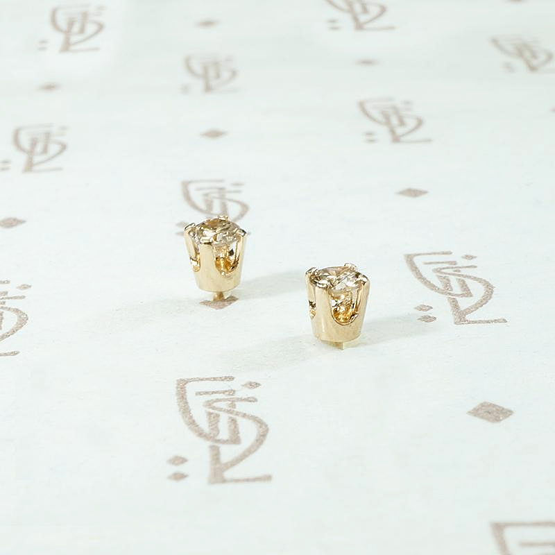 Tiny Stud Earrings with Vintage Champagne Diamonds
