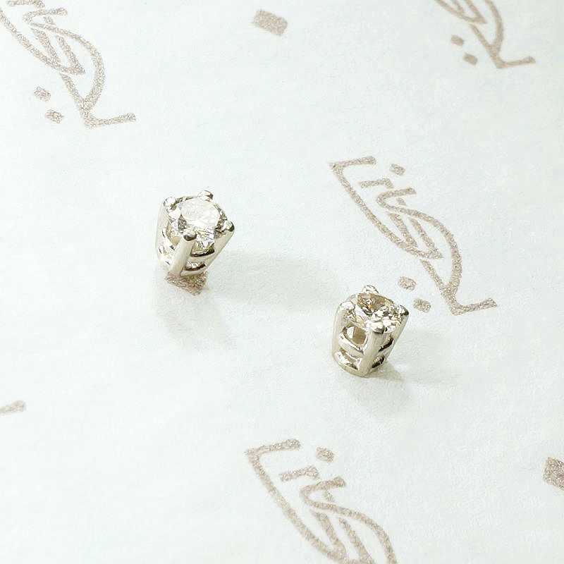 Pretty Little Vintage Diamond Studs