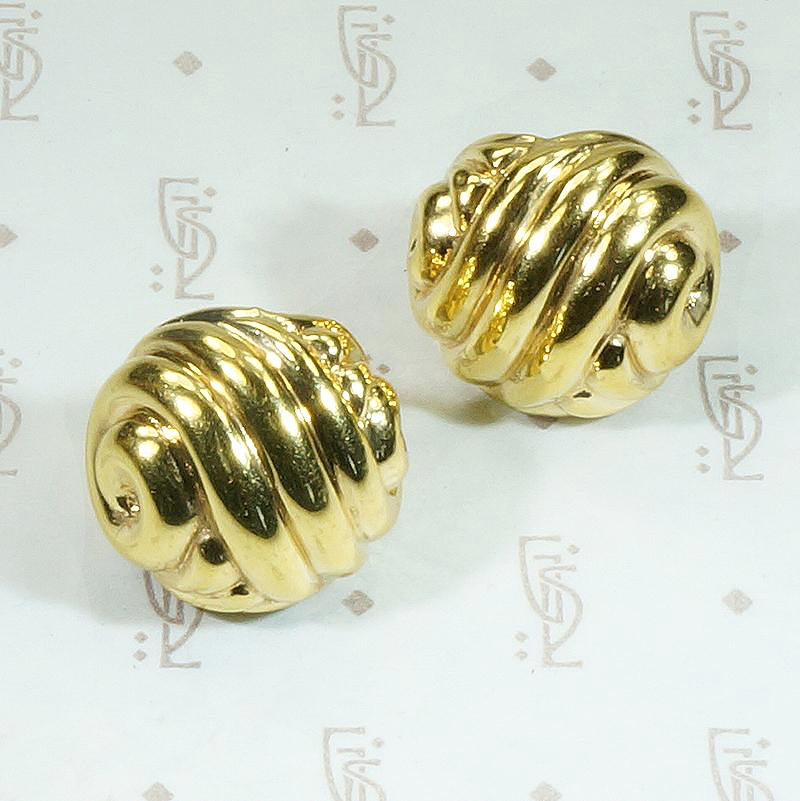 18k Gold Chimento shell earrings