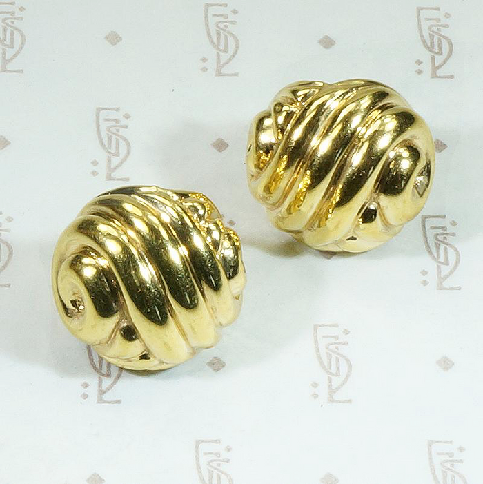 18k Gold Chimento shell earrings