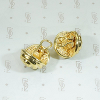 18k gold vintage chimento shell earrings