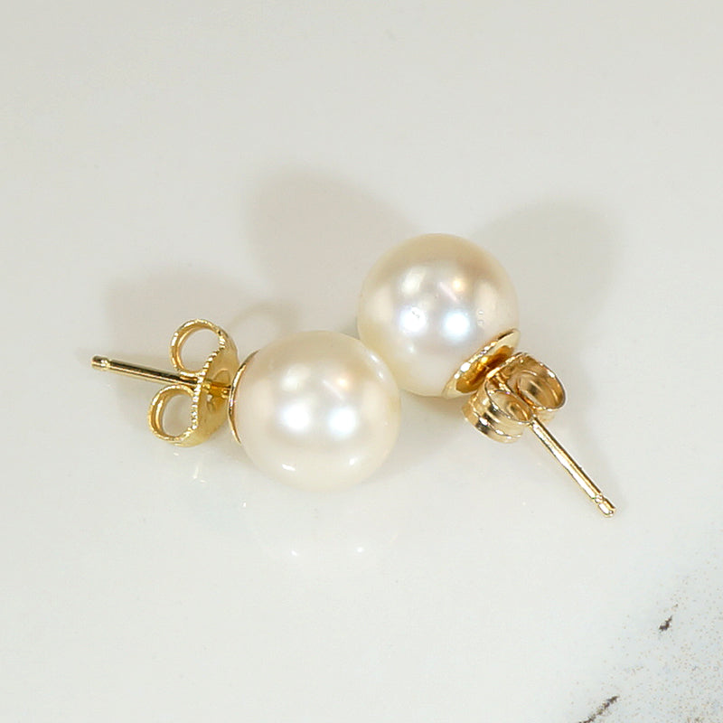 Creamy 8.2mm Pearl Studs in Gold