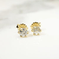 Lovely 0.66tcw Vintage Diamond Studs in Gold