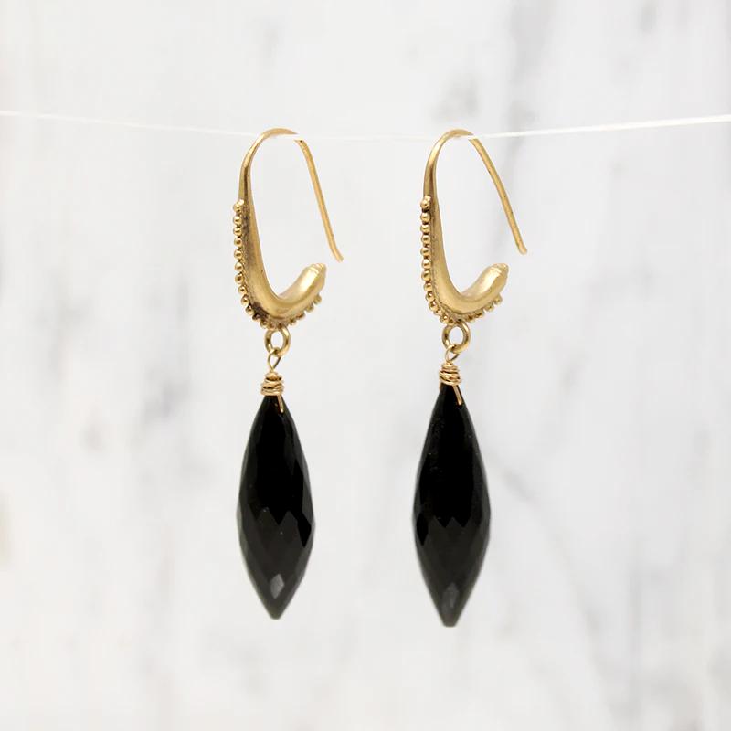 The Mughal Earring with Black Spinel Drops by brunet
