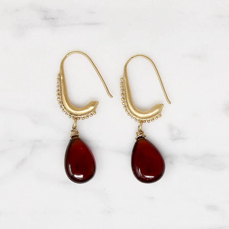 The Mughal Earring with Glossy Garnet Drops by brunet