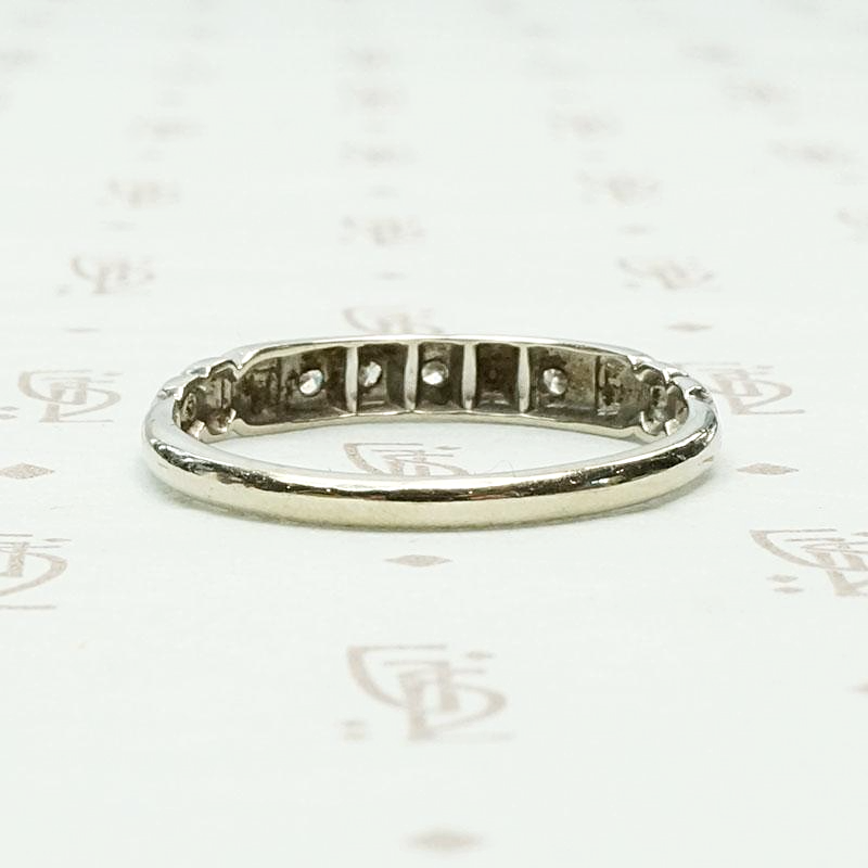 Tulip Detail White Gold & Diamond Wedding Band
