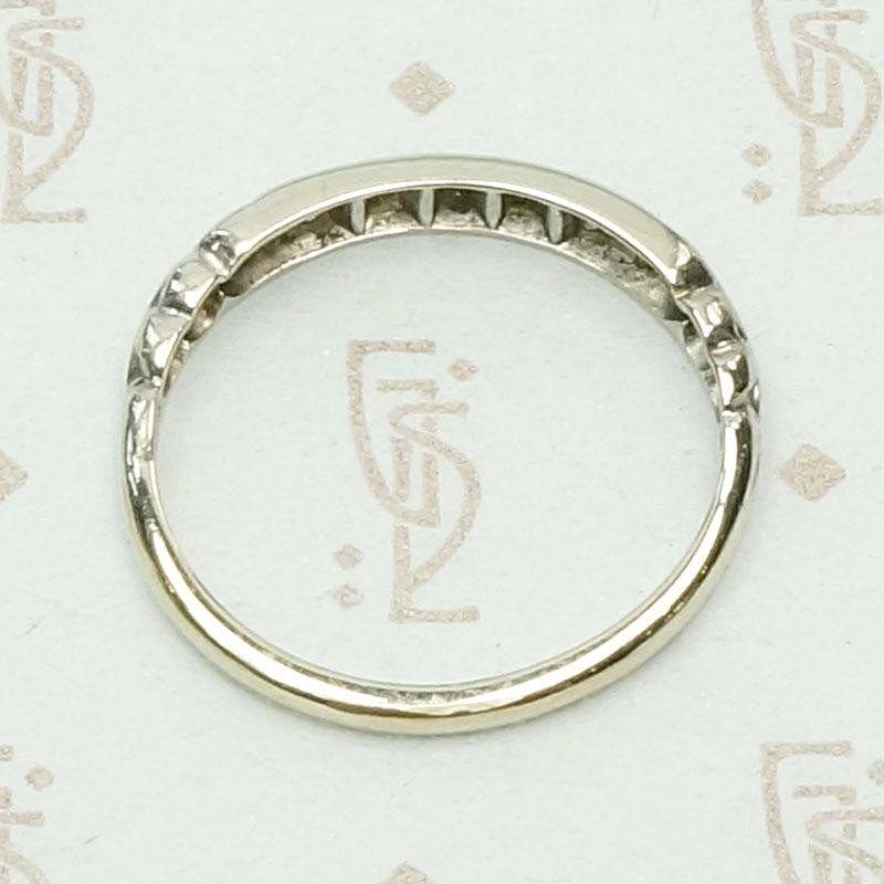 Tulip Detail White Gold & Diamond Wedding Band