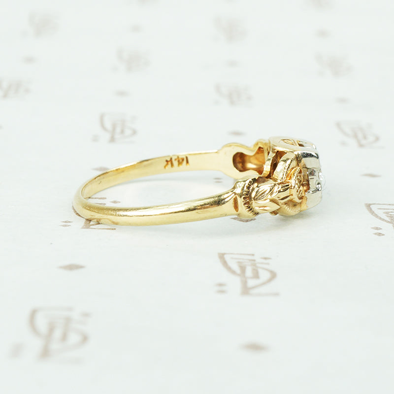 Adorable Vintage 1930s Engagement Ring