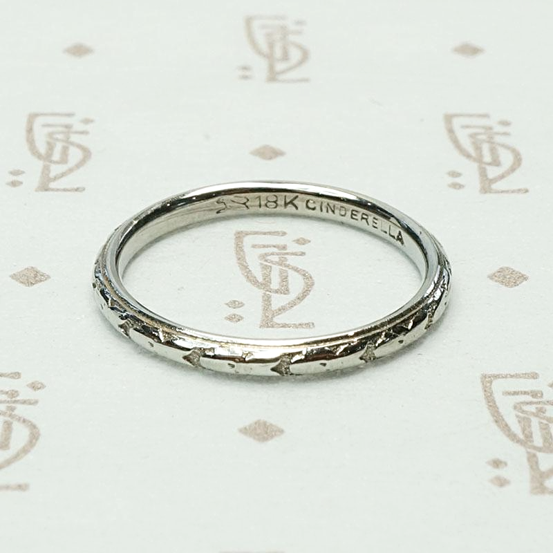 Cinderella Soft Floral Band in White Gold