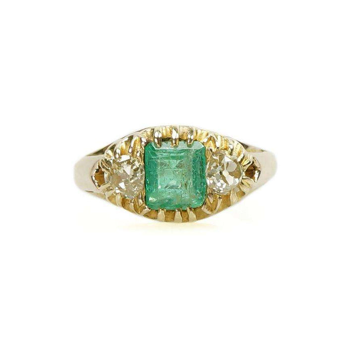 Vintage Victorian Emerald and Mine Cut Diamond Ring