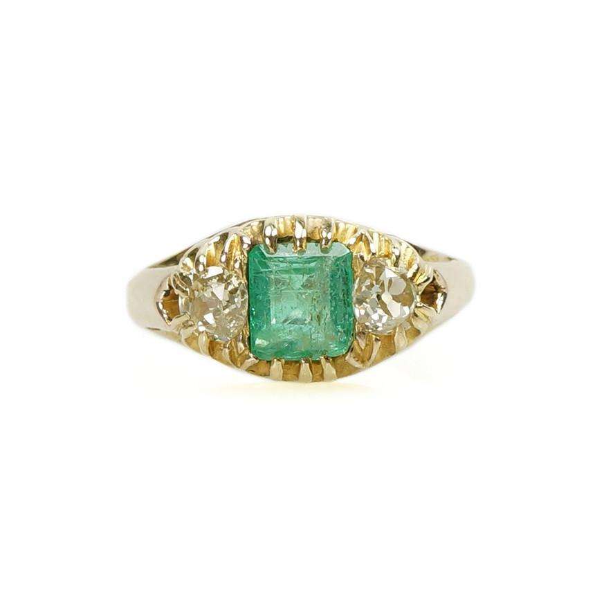 Vintage Victorian Emerald and Mine Cut Diamond Ring