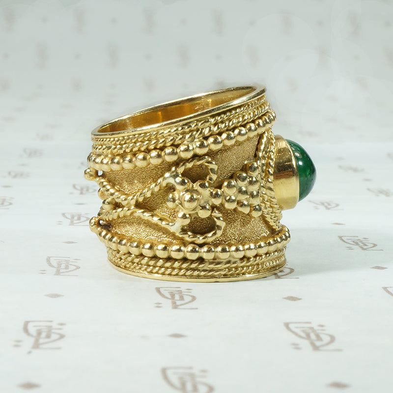 Cabochon Emerald 18k Gold Cigar Band
