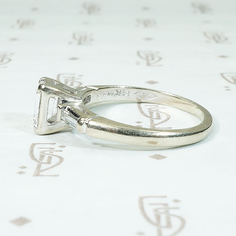 Elegant Emerald Cut Diamond Vintage Engagement Ring