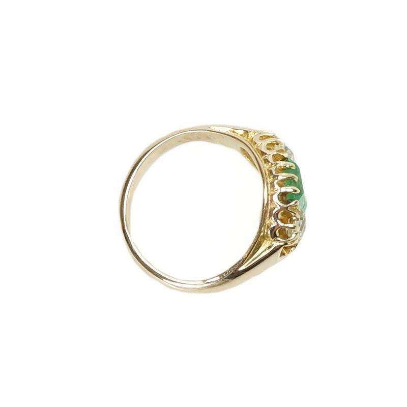 Vintage Victorian Emerald and Mine Cut Diamond Ring