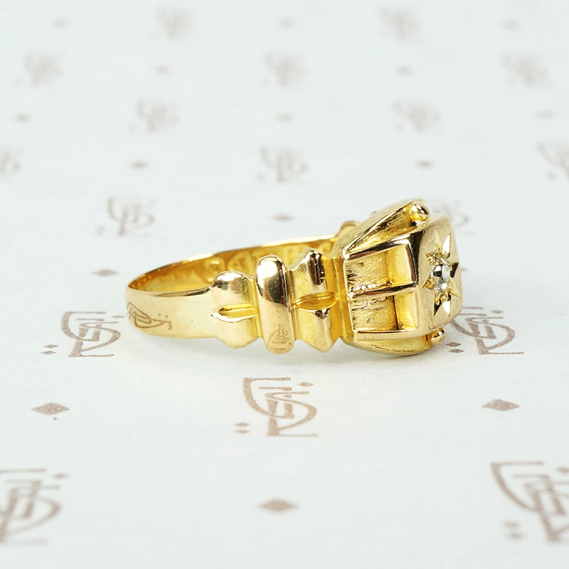 English Star Set Diamond Band