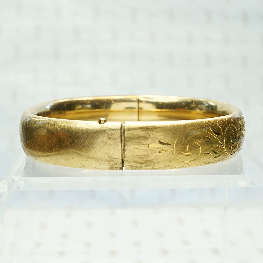 Vintage Engraved Gold Filled Bangle, side view.