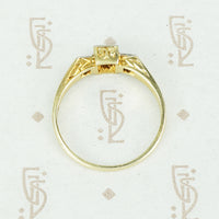 Delightful Engraved Gold and Platinum OMC Diamond Ring