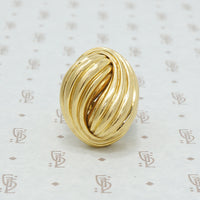 Big wavy 18k yellow gold chunky ring