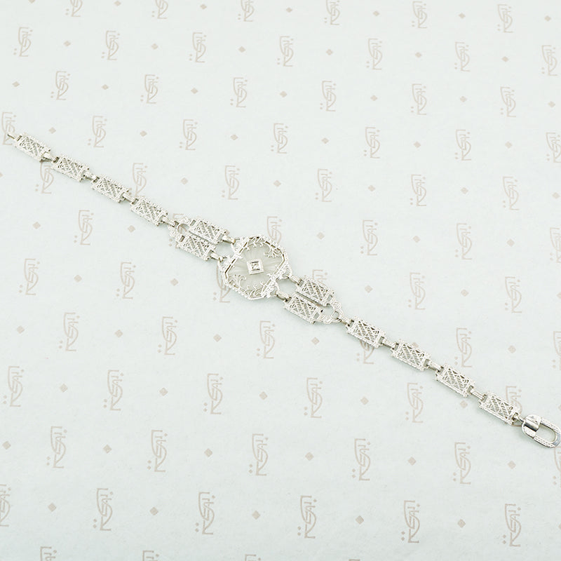 Beautiful Art Deco Camphor Glass Bracelet