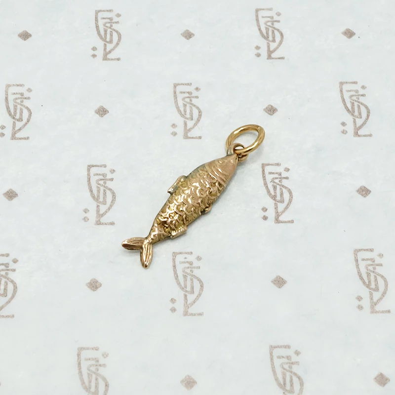 9ct fish charm