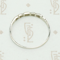 Bow and Flowers White Gold and Diamond Band, top view.