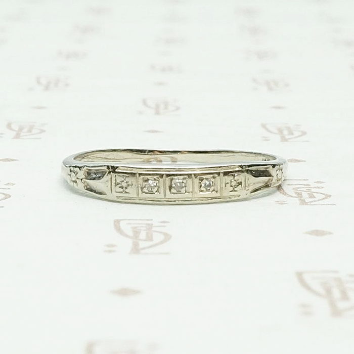 Forget Me Not Deco Diamond Wedding Band