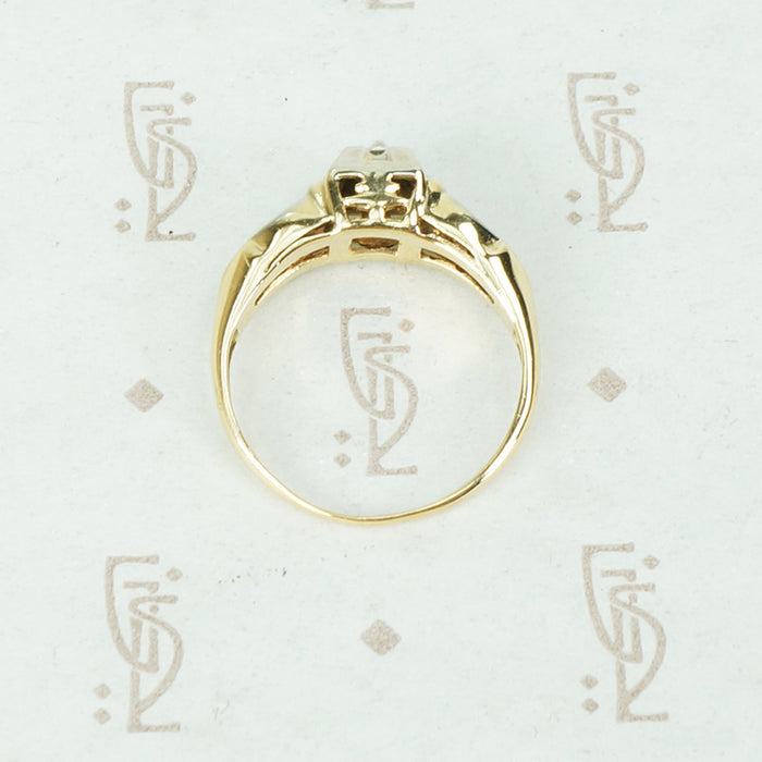 Lovely Details 1930's Engagement Ring