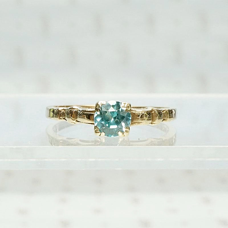 Sparkling Blue Zircon Solitaire Ring