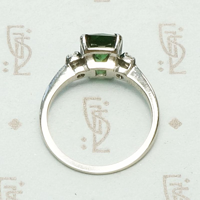 Bailey Banks & Biddle Incredible Green Tourmaline Ring
