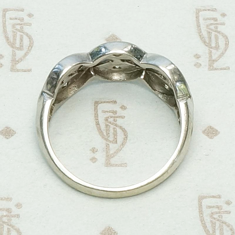 Paisley & Diamonds White Gold Band, top view