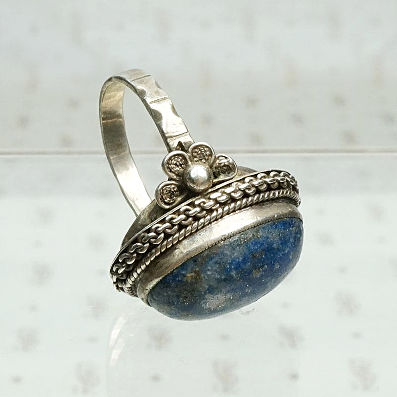 Ornate Austrian Sodalite Ring in Silver, side view
