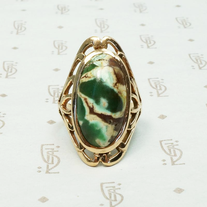 Incredible Green Agate in Arts & Crafts Ring