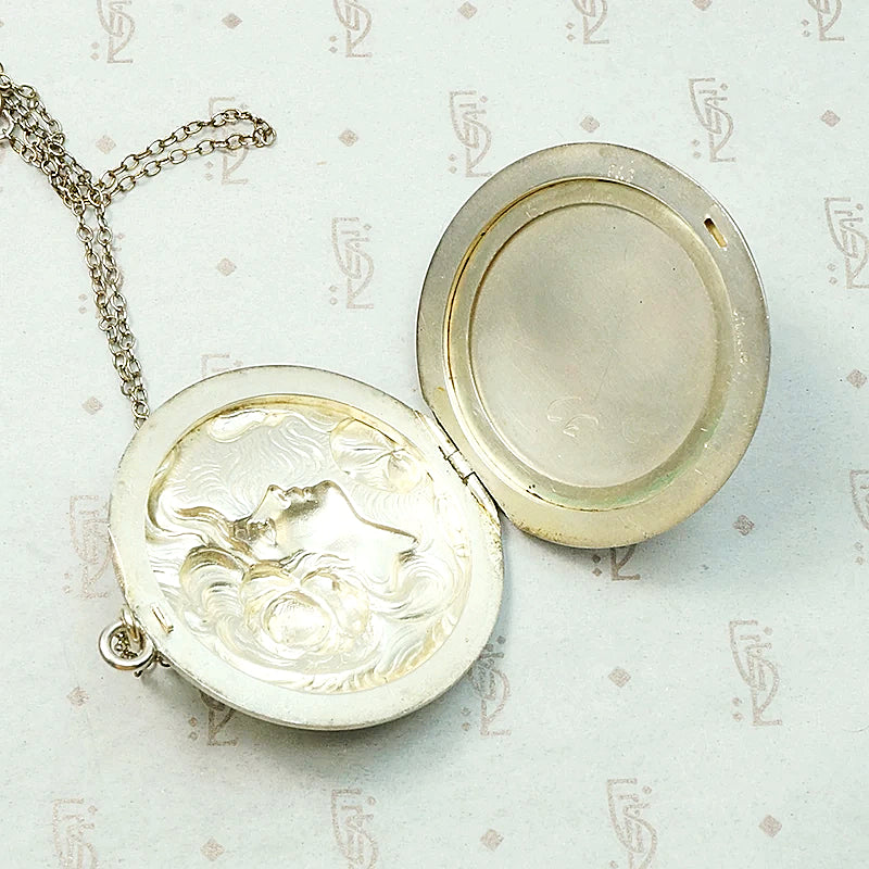 Foster & Bailey Water Lily Lady Locket
