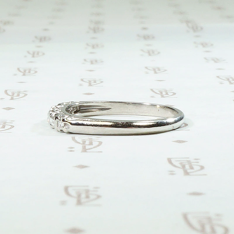 Refined Round & Baguette Diamond Platinum Band