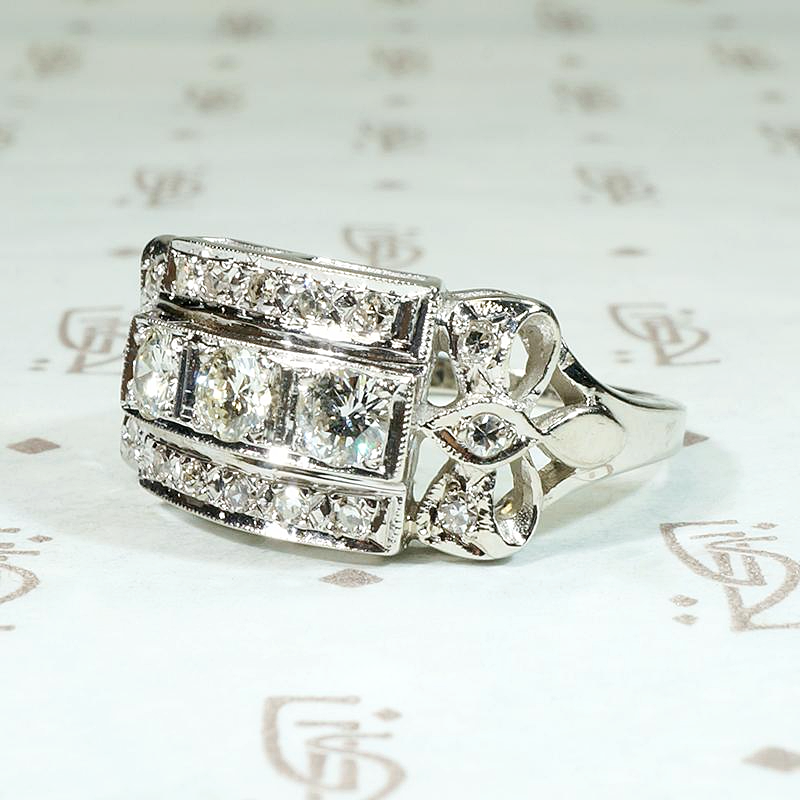 Glamorous Three Row Diamond Band with Bows