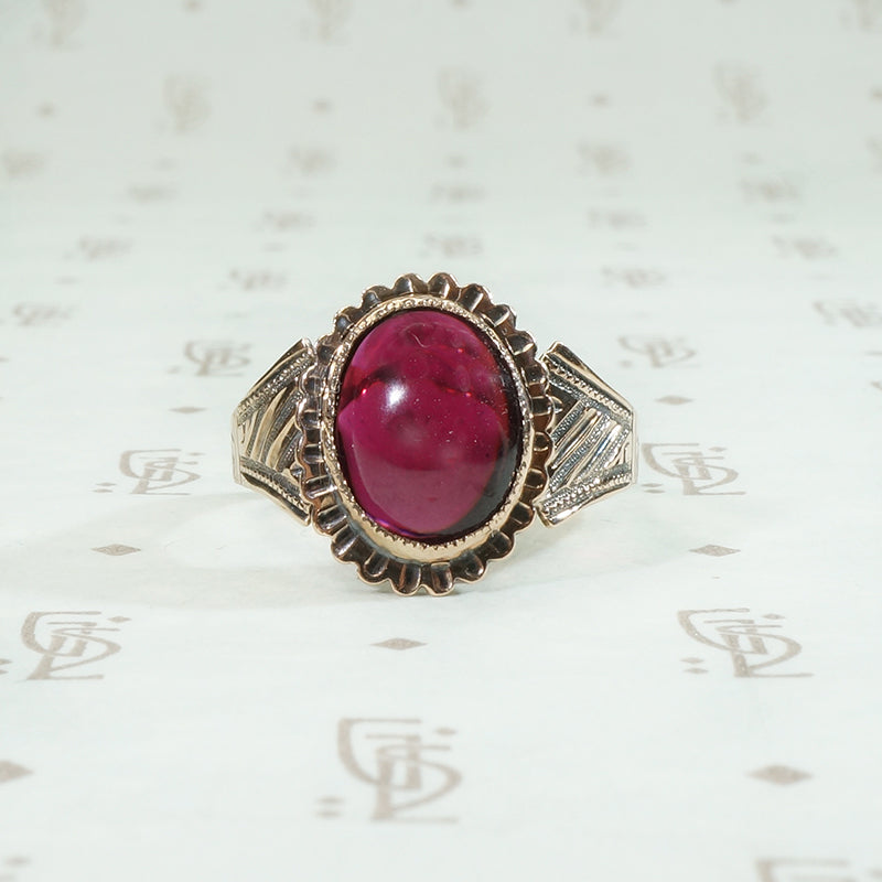 Victorian Garnet & Engraved Gold Ring